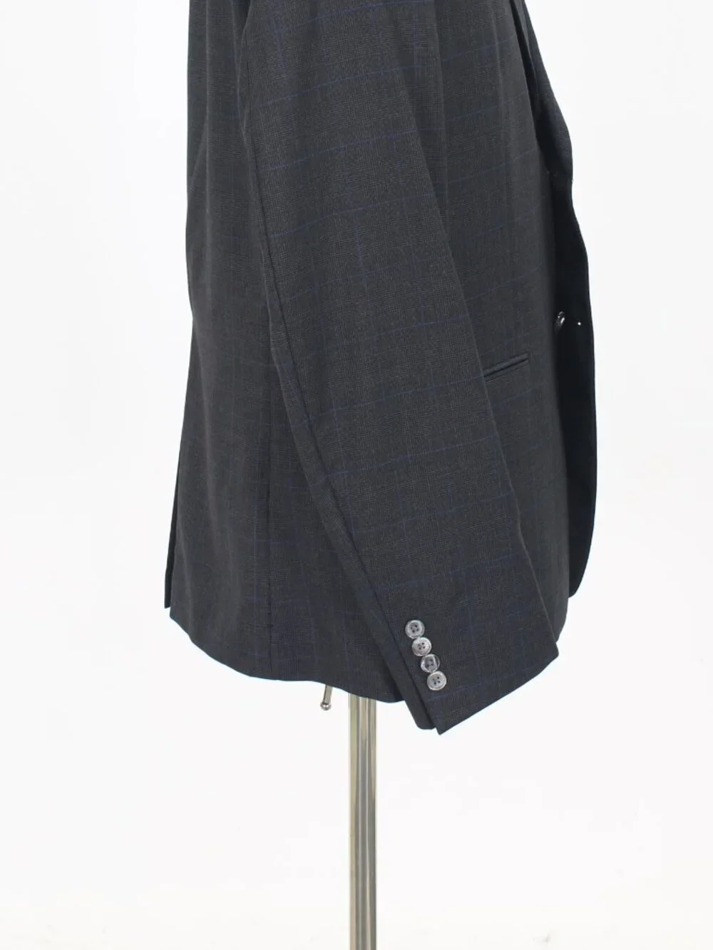 Barneys New York 44R 39x31 Gray Full Suit 2-Button Check R950